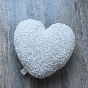 Brand New Urban Outfitters Cream Textured Heart Shaped Throw Pillow